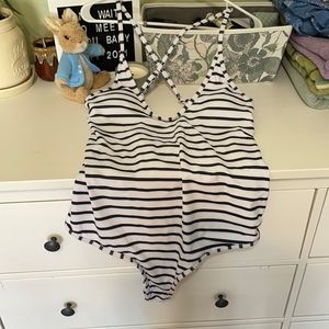 New maternity swimsuit